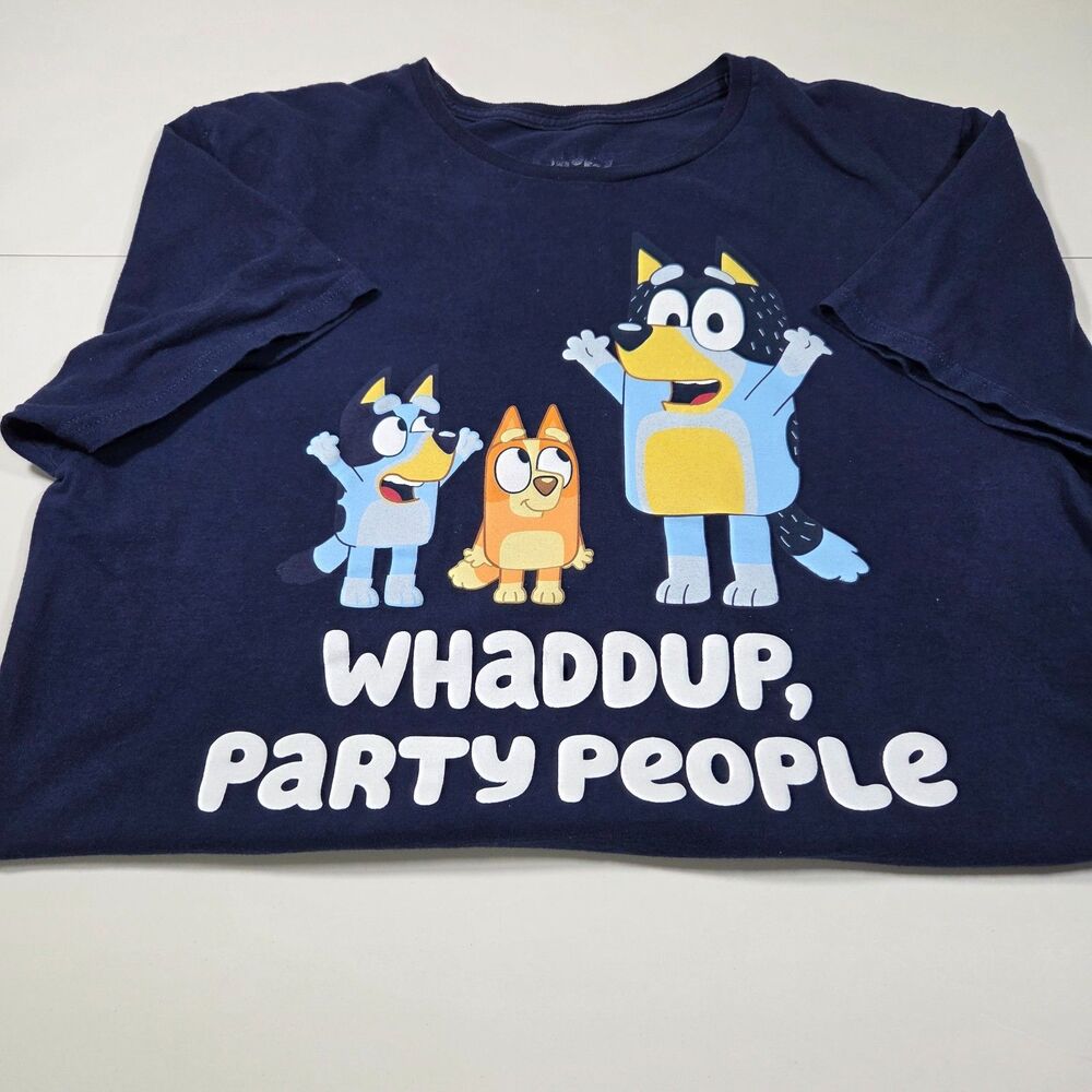 Bluey Whaddup Party People T Shirt Mens Large L 42-44 Bingo Bandit Navy Tee